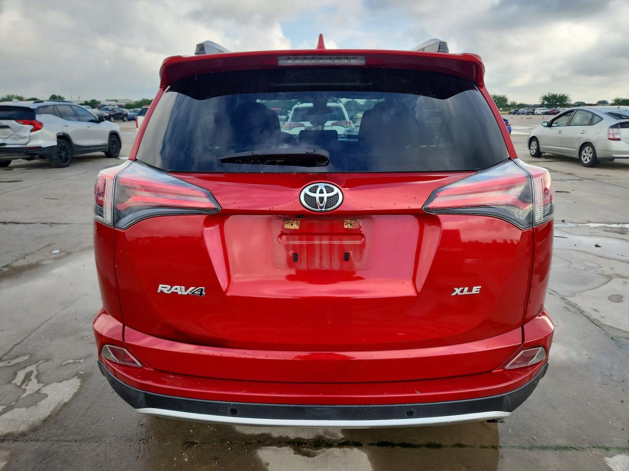 2016 TOYOTA RAV4