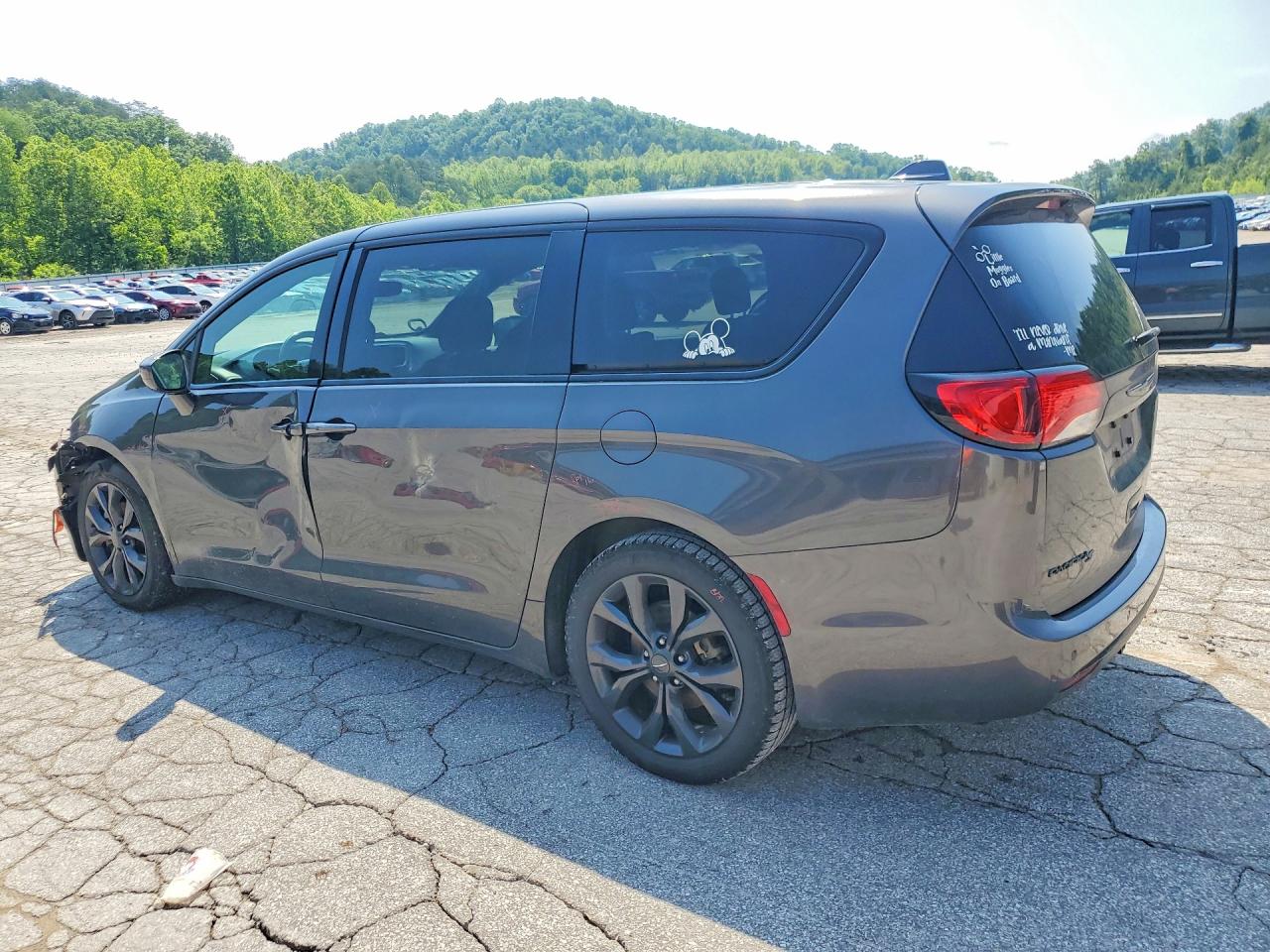 2020 CHRYSLER PACIFICA