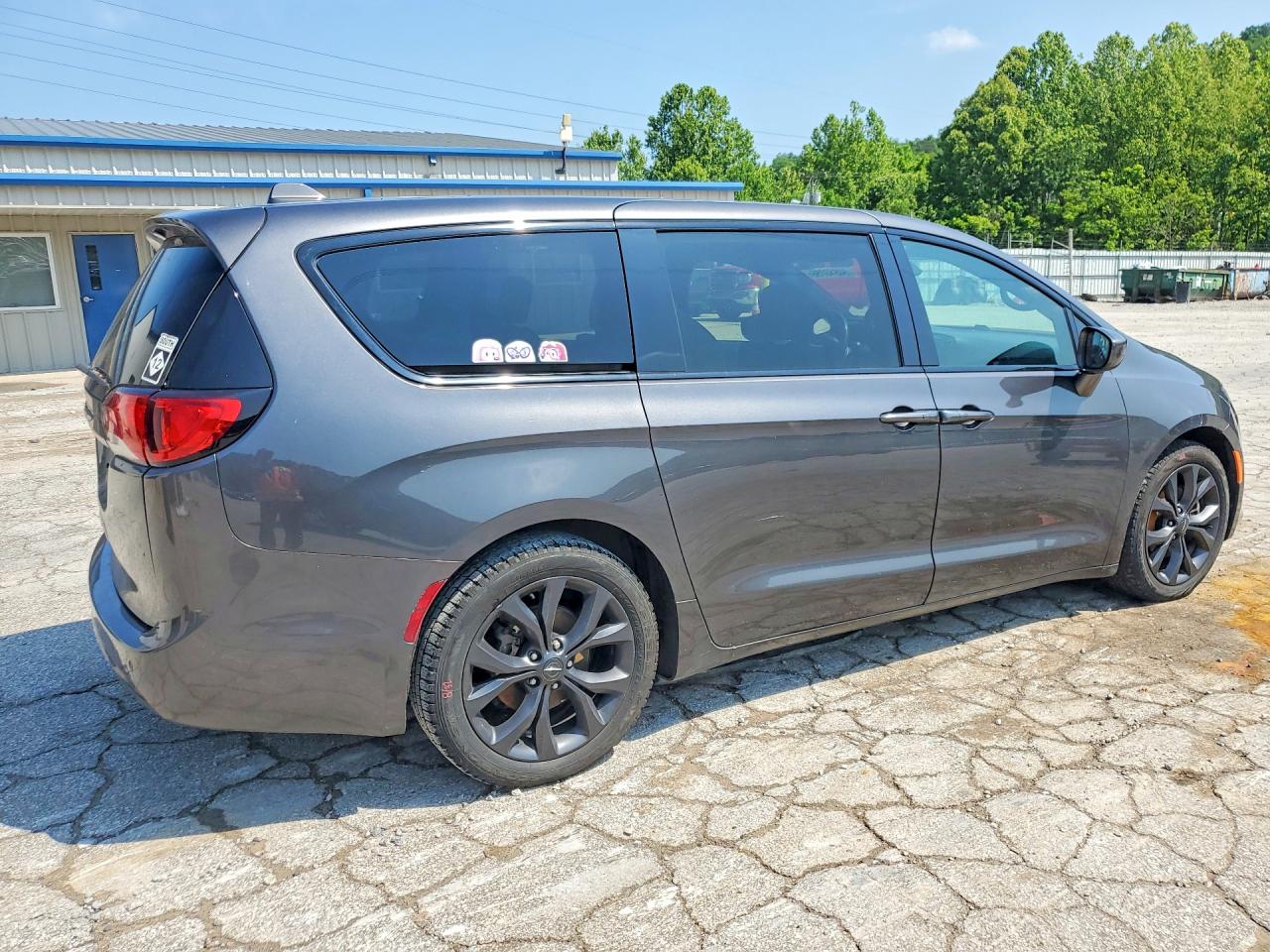 2020 CHRYSLER PACIFICA