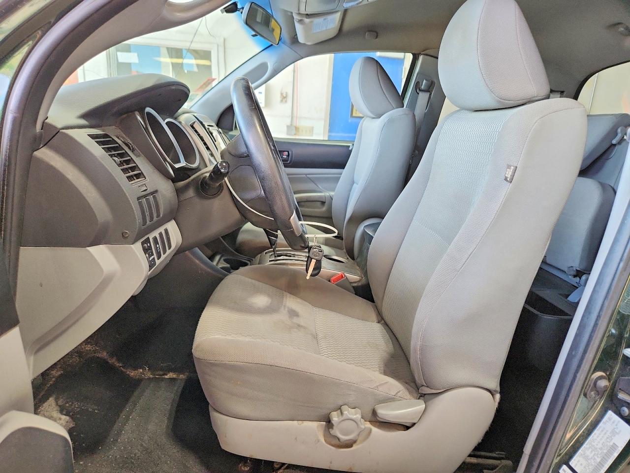 2014 TOYOTA TACOMA
