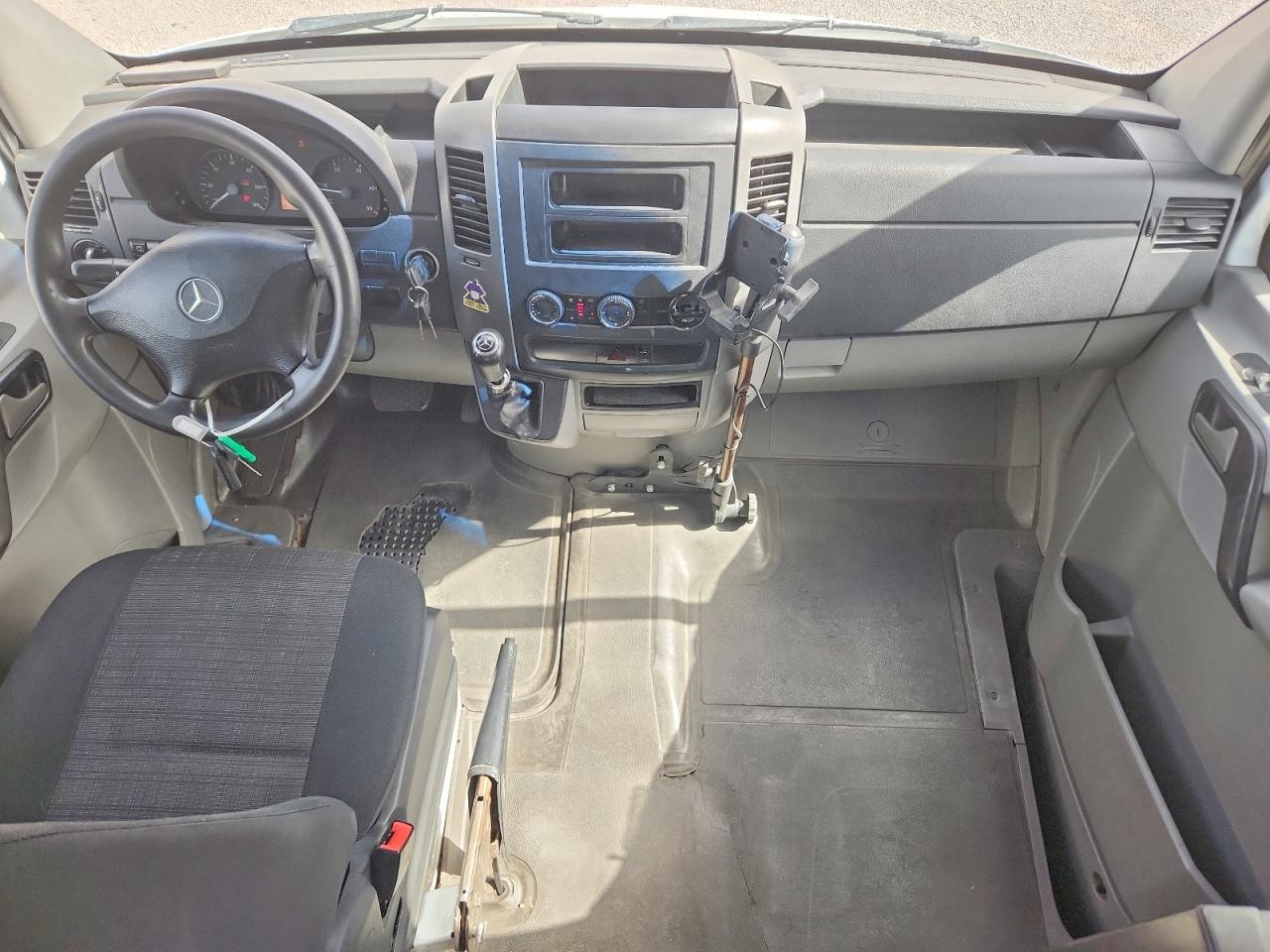 2015 MERCEDES BENZ SPRINTER