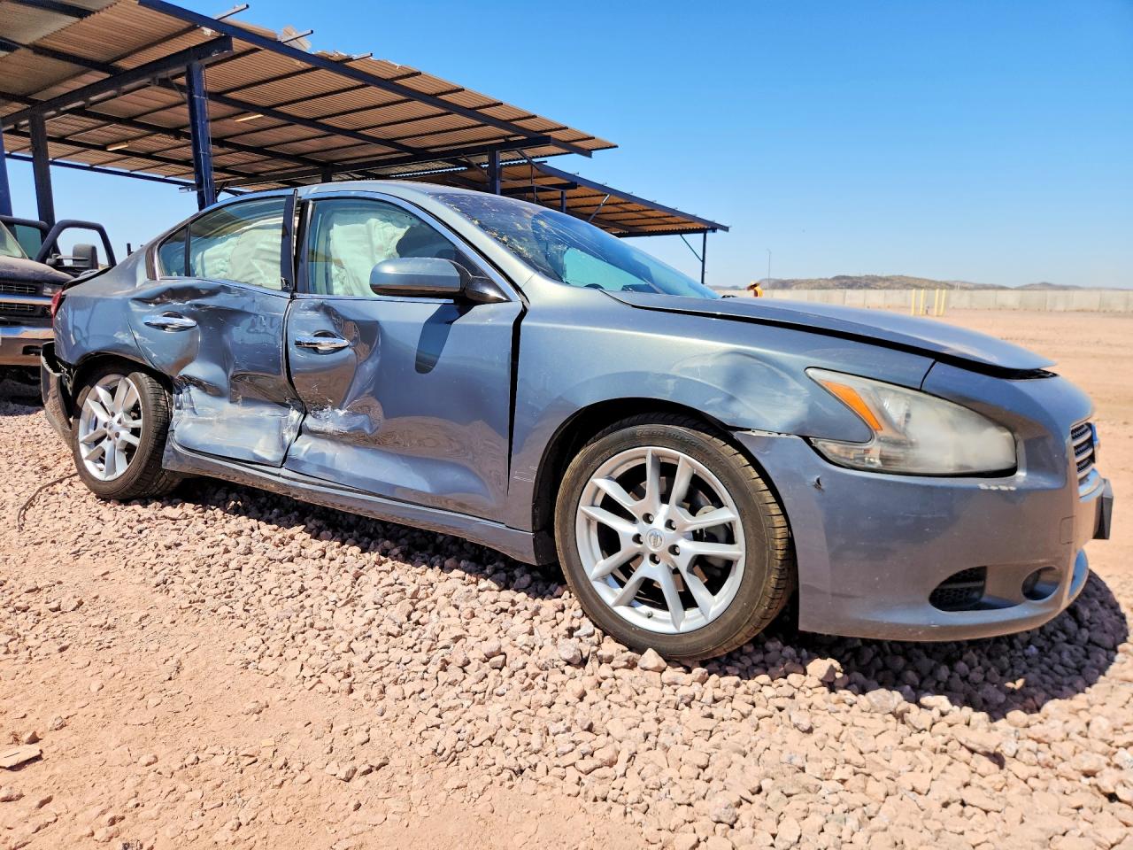 2010 NISSAN MAXIMA