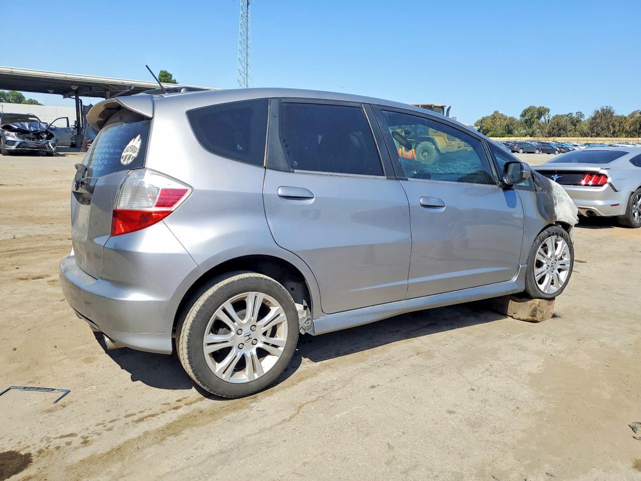 2009 HONDA FIT