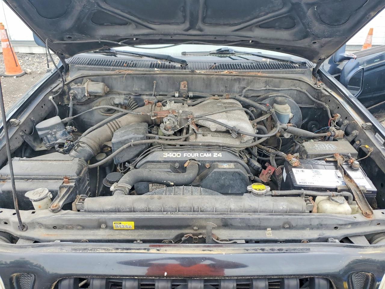 2002 TOYOTA TACOMA