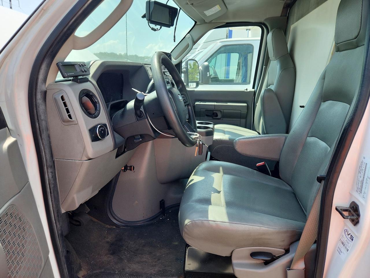 2024 FORD ECONOLINE
