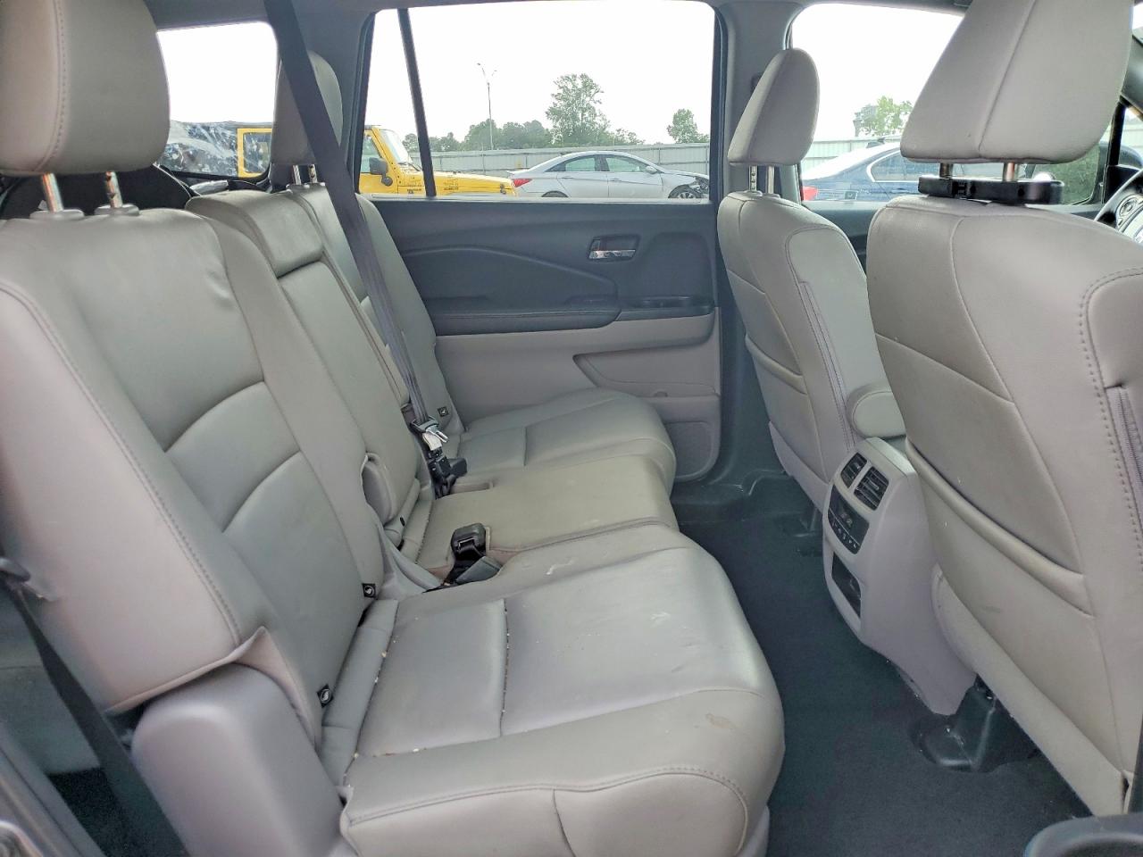 2017 HONDA PILOT