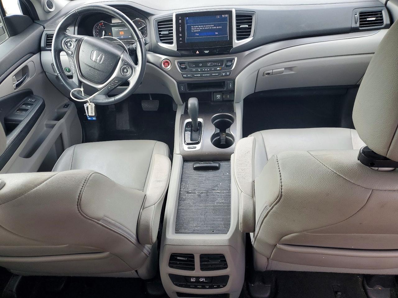 2017 HONDA PILOT