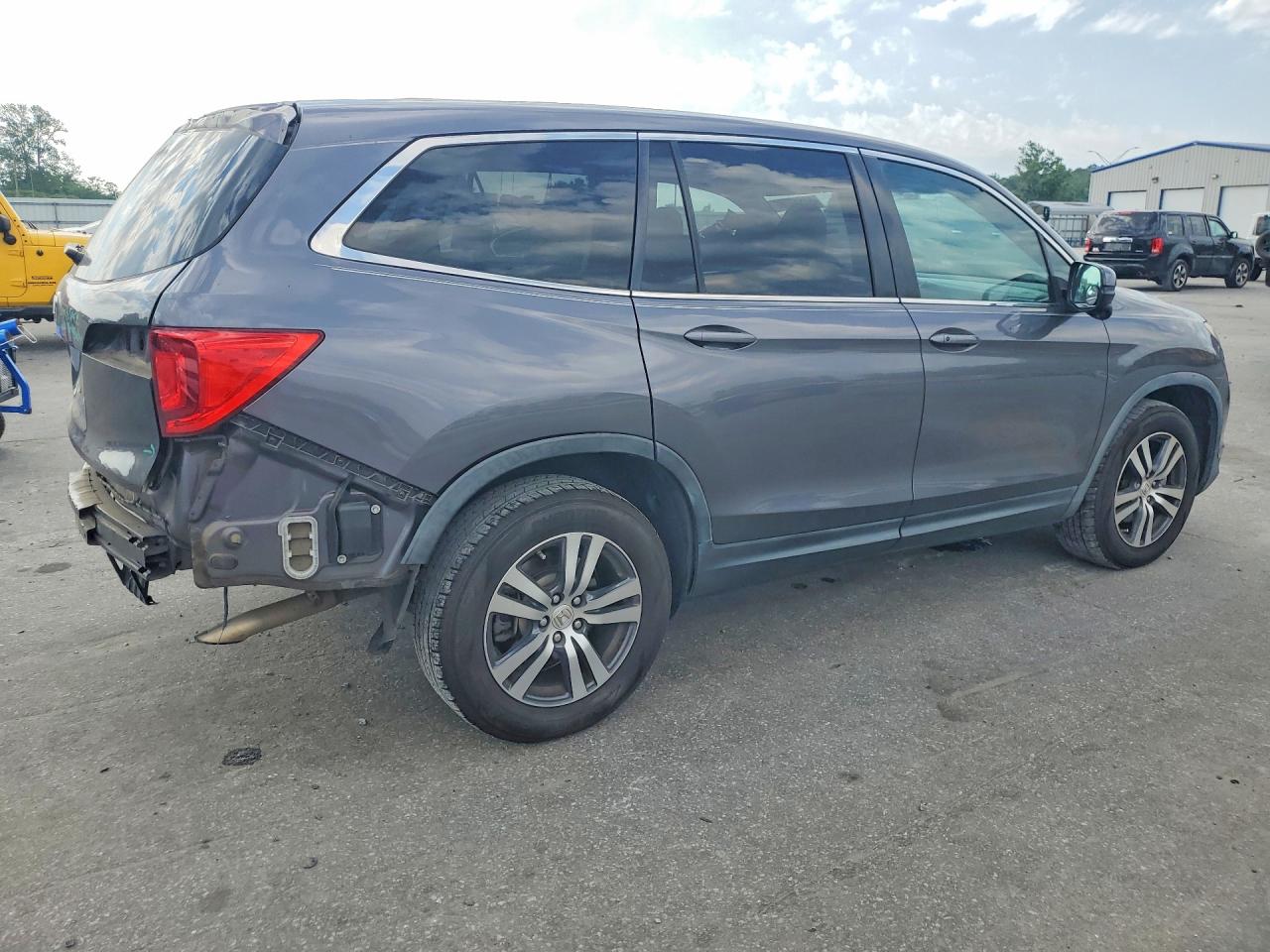 2017 HONDA PILOT