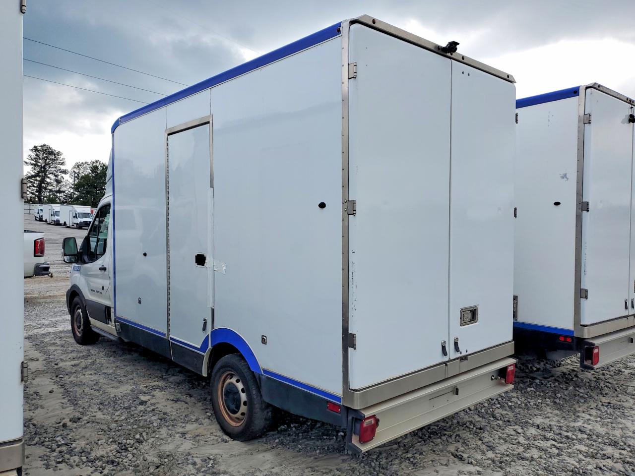 2022 FORD TRANSIT