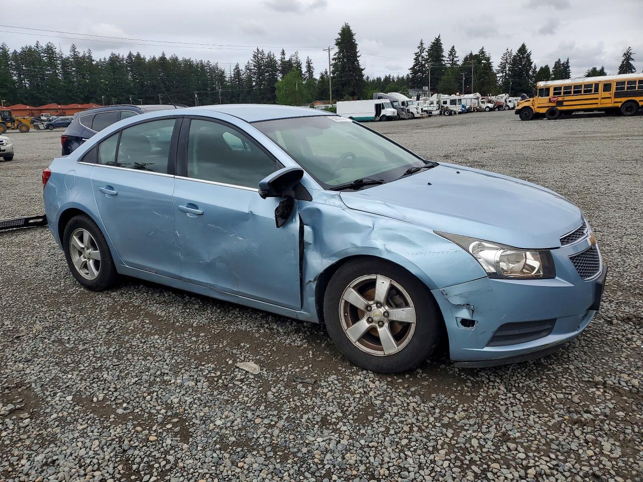 2011 CHEVROLET CRUZE
