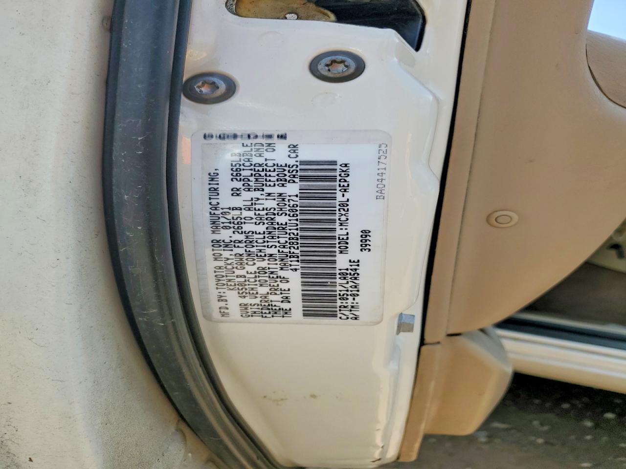 2001 TOYOTA AVALON