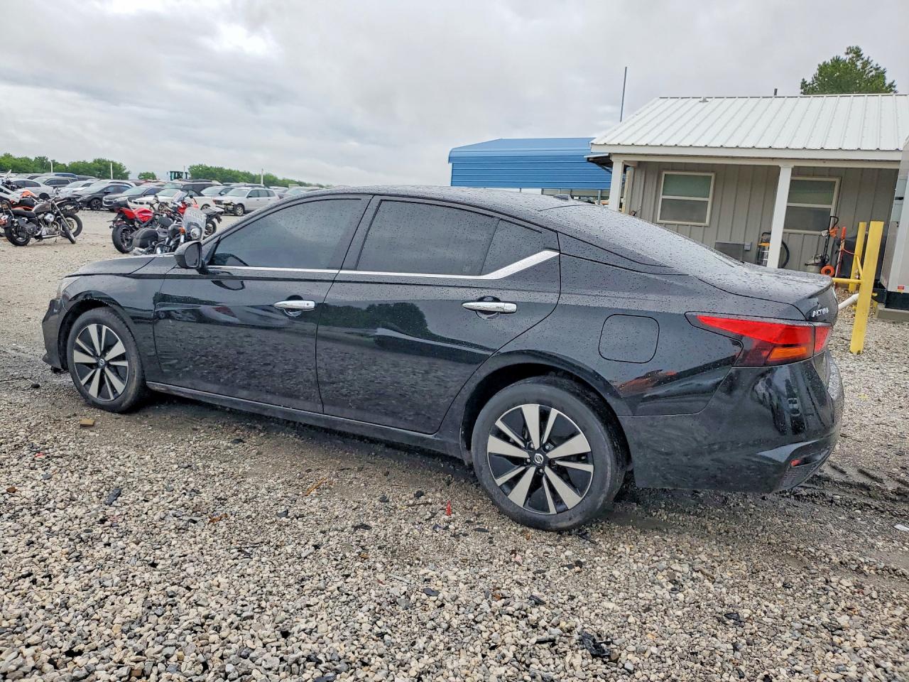 2021 NISSAN ALTIMA