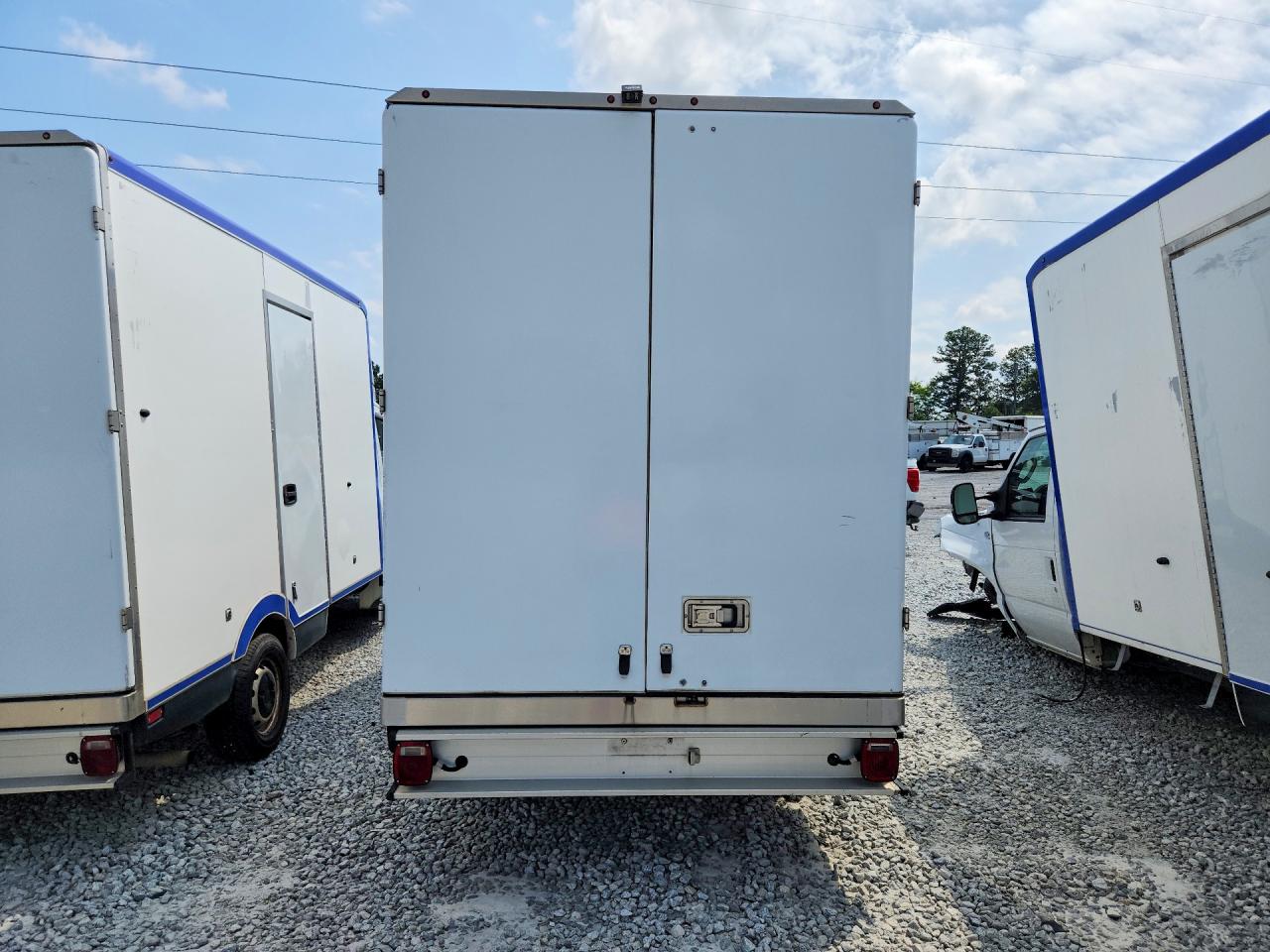 2022 FORD TRANSIT