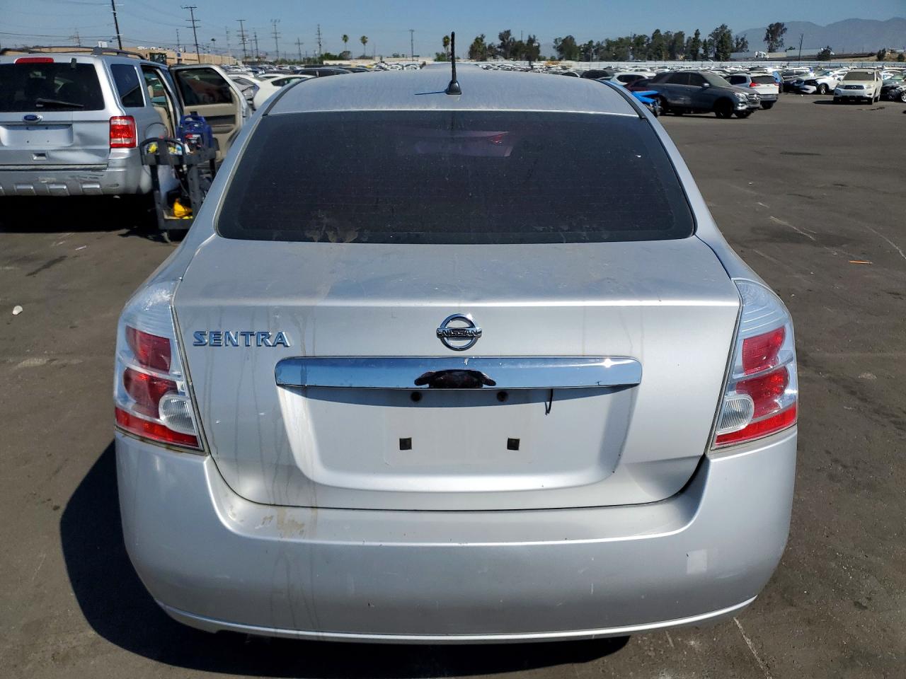 2010 NISSAN SENTRA
