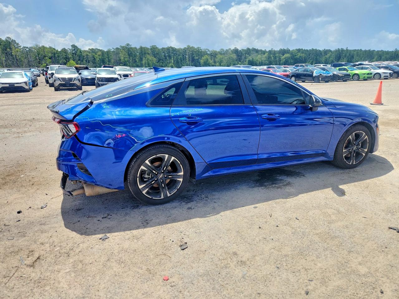2023 KIA K5
