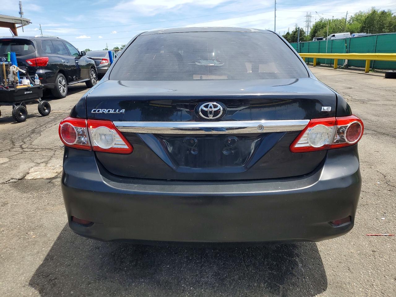 2013 TOYOTA COROLLA