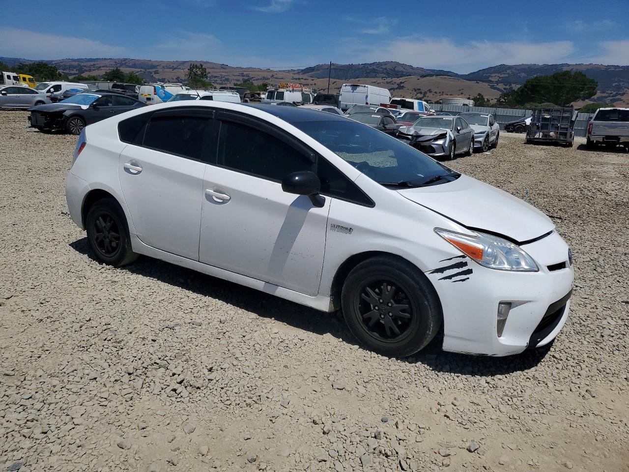2015 TOYOTA PRIUS