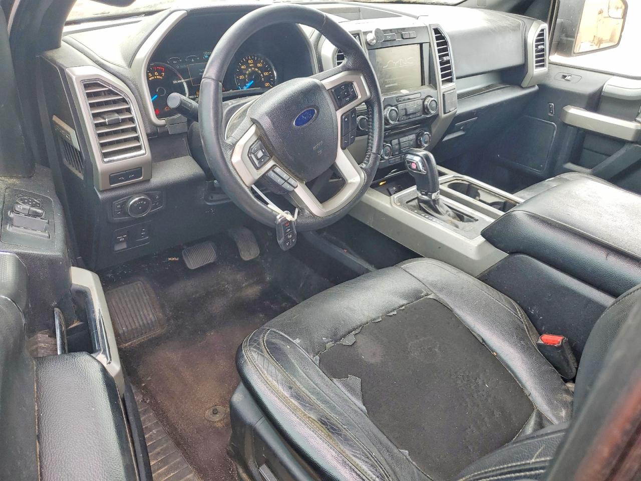 2015 FORD F150 LIGHT