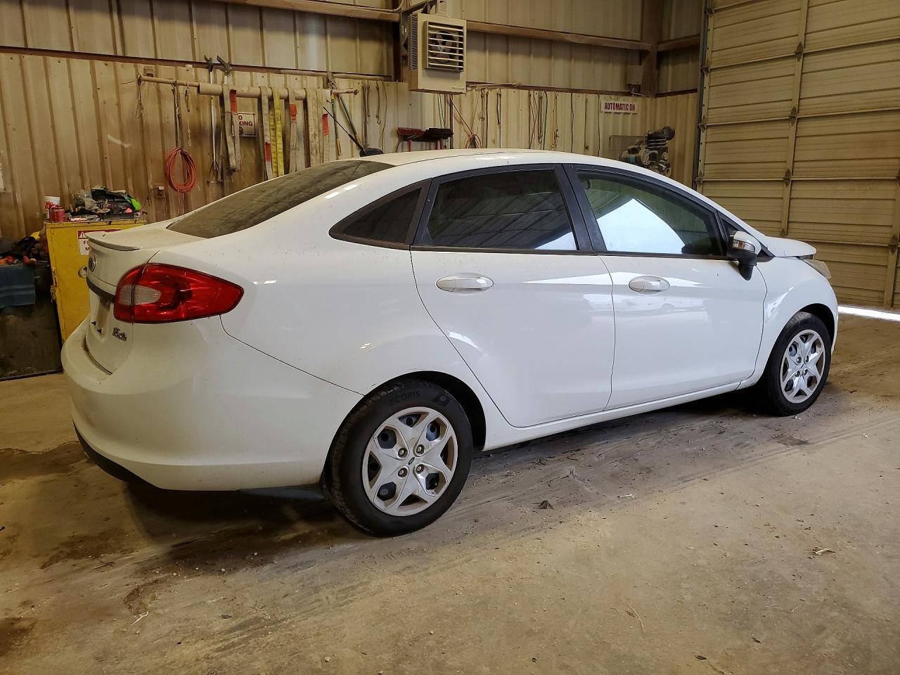 2013 FORD FIESTA