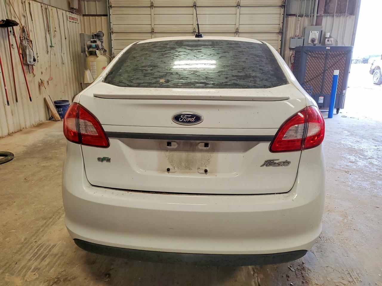 2013 FORD FIESTA