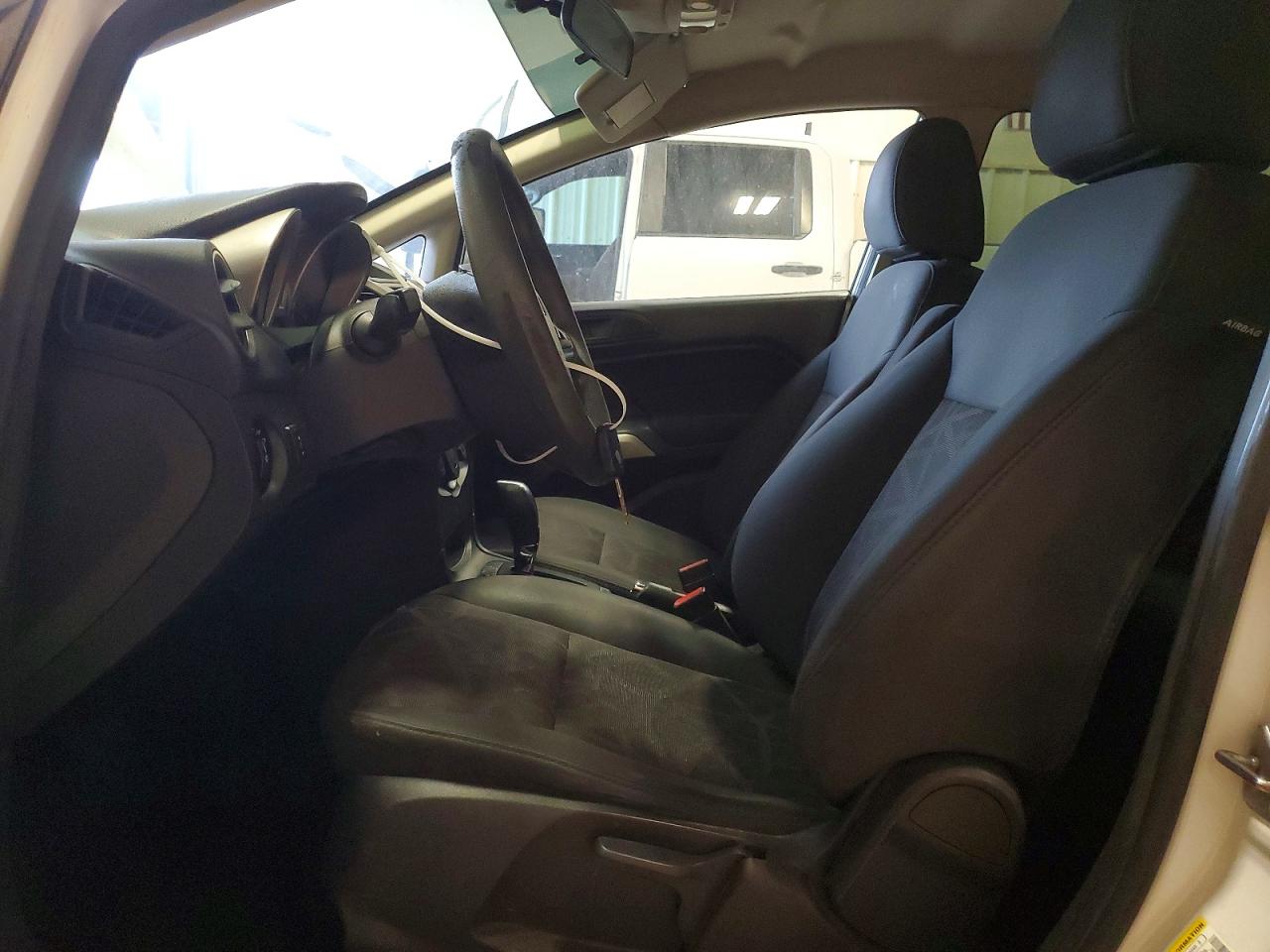 2013 FORD FIESTA
