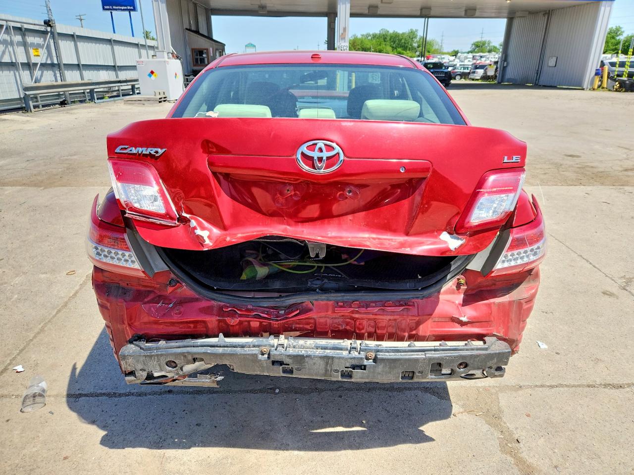 2010 TOYOTA CAMRY