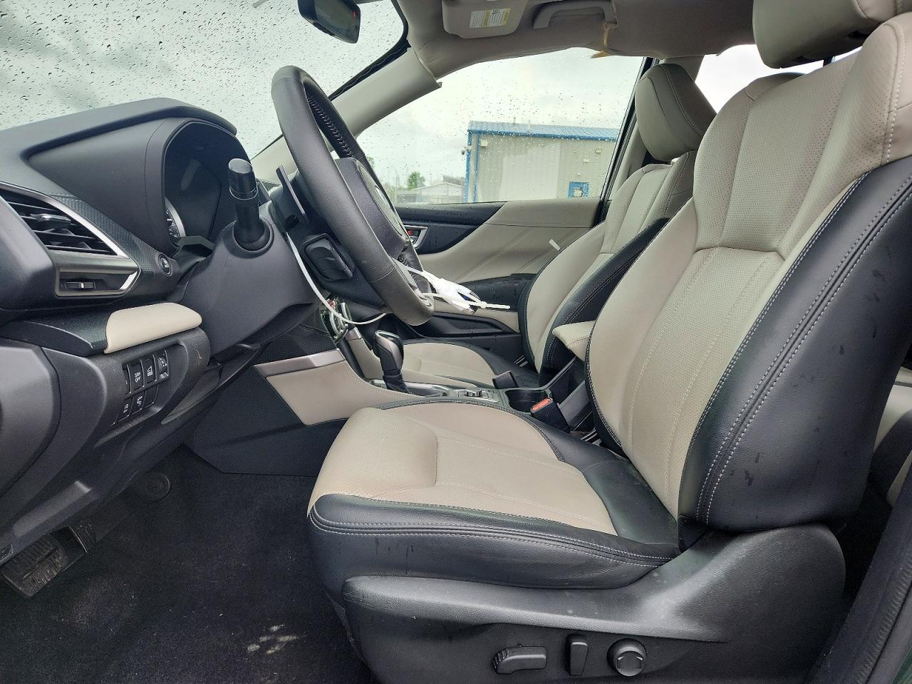2023 SUBARU FORESTER