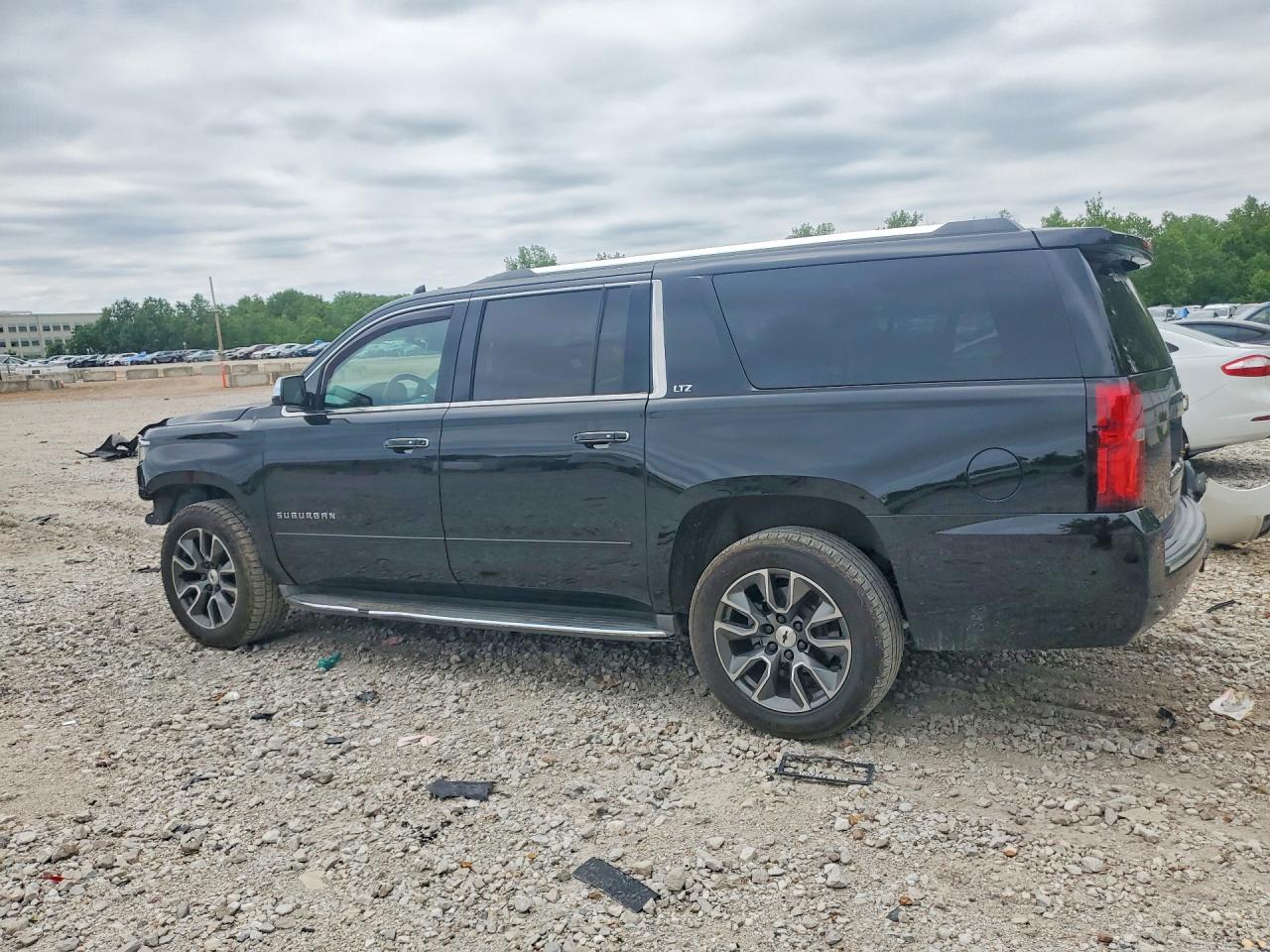 2016 CHEVROLET SUBURBAN