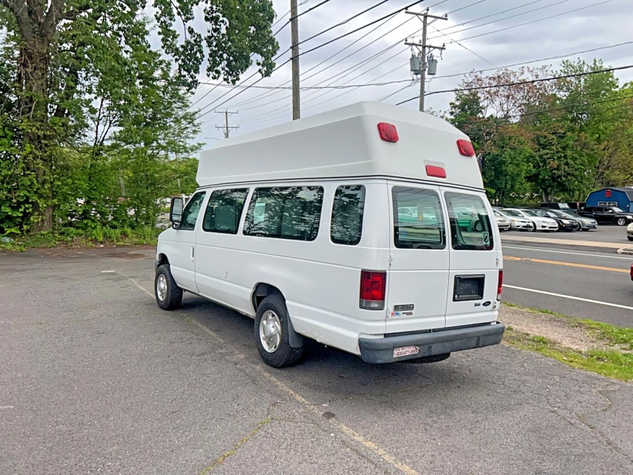 2011 FORD ECONOLINE