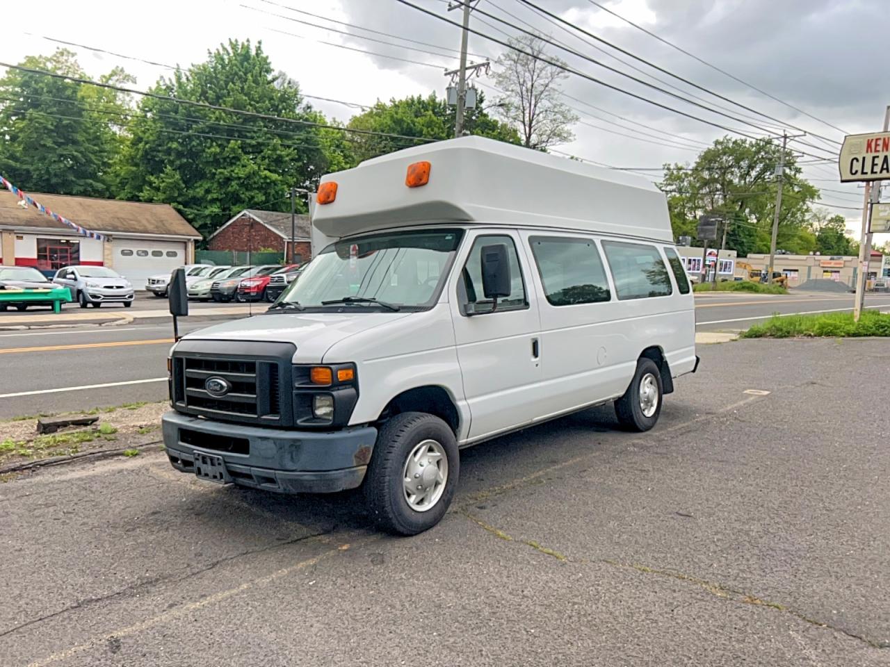 2011 FORD ECONOLINE