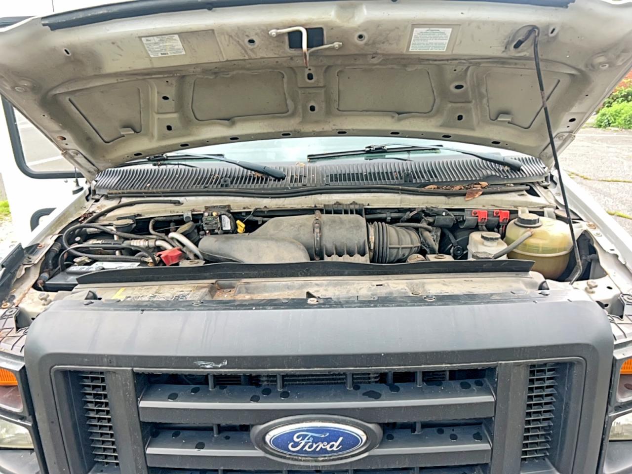2011 FORD ECONOLINE