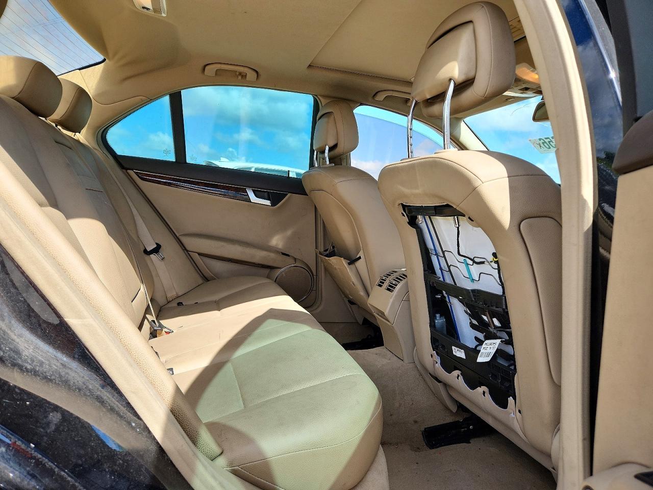 2014 MERCEDES-BENZ C-CLASS