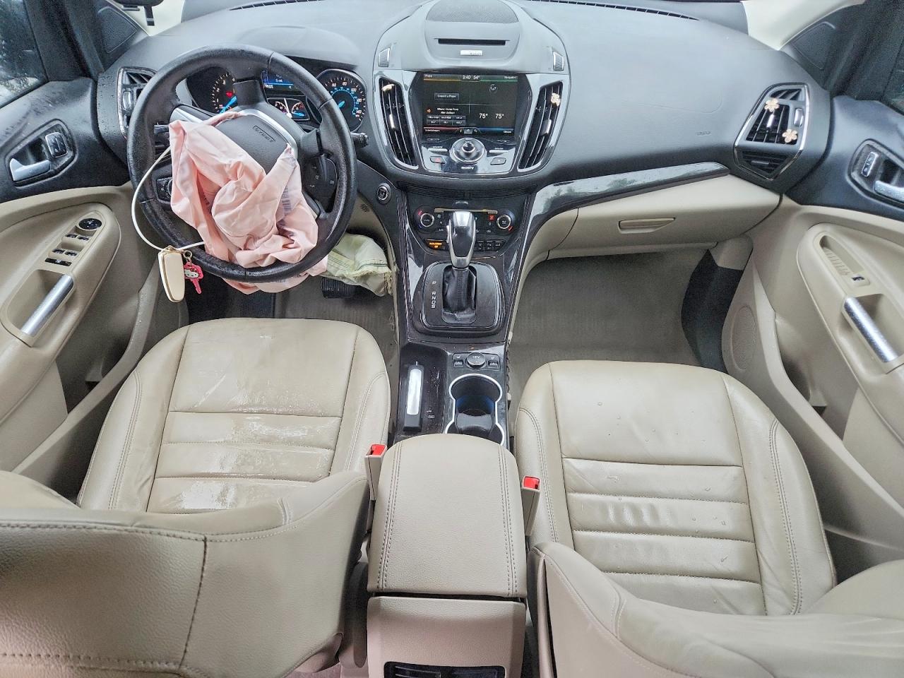 2015 FORD ESCAPE