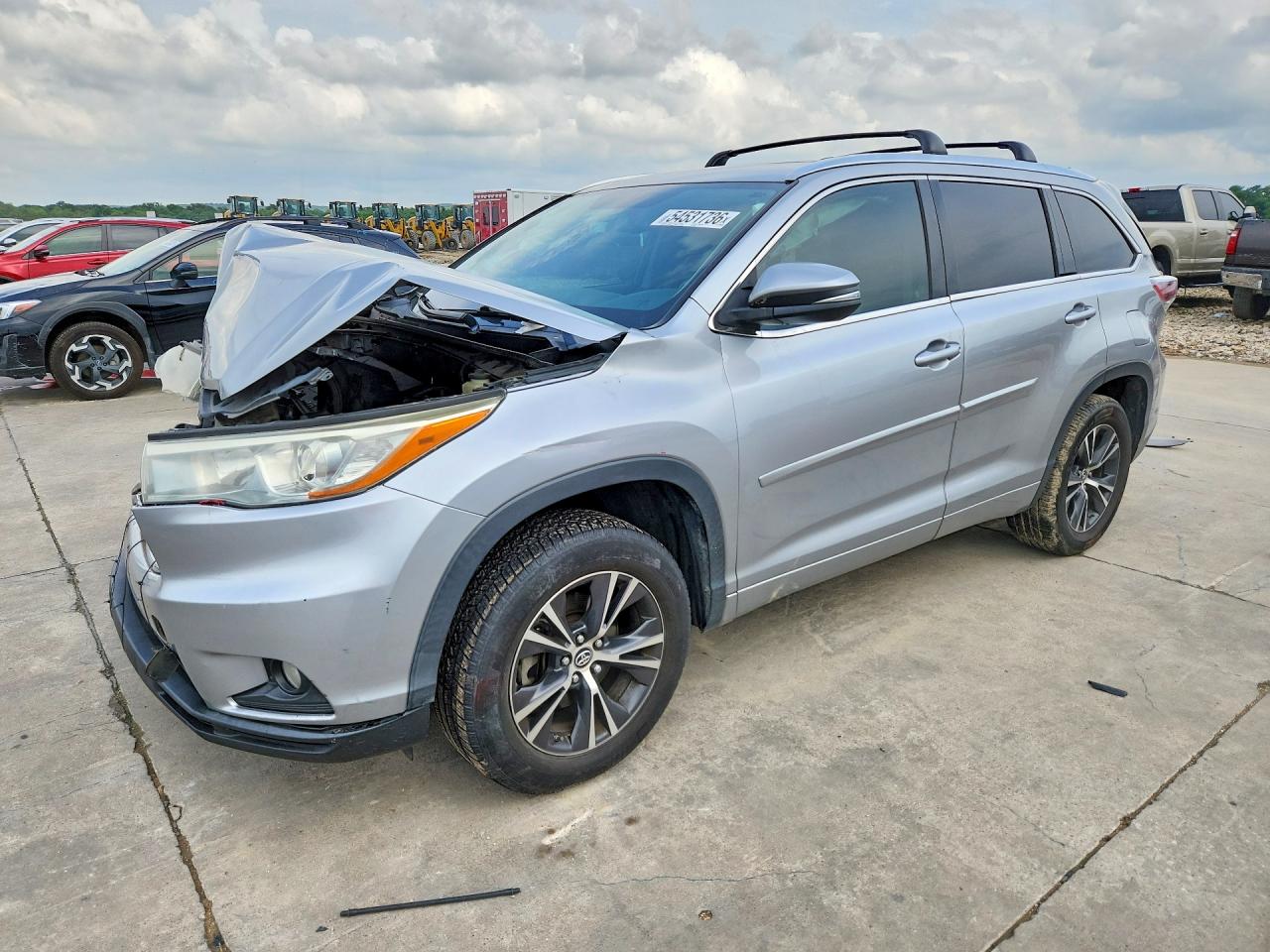 2016 TOYOTA HIGHLANDER