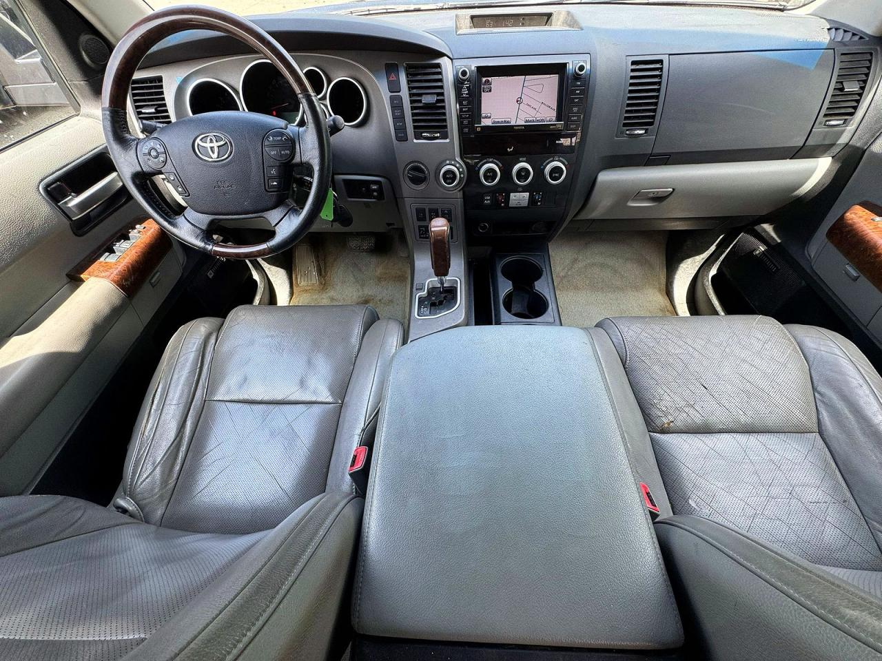 2010 TOYOTA SEQUOIA
