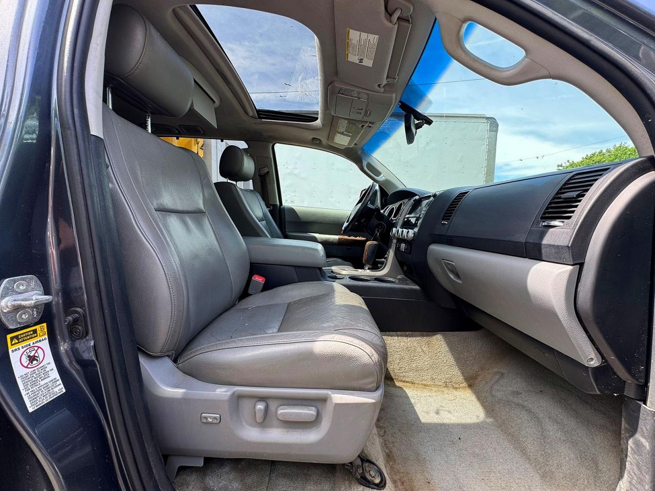 2010 TOYOTA SEQUOIA