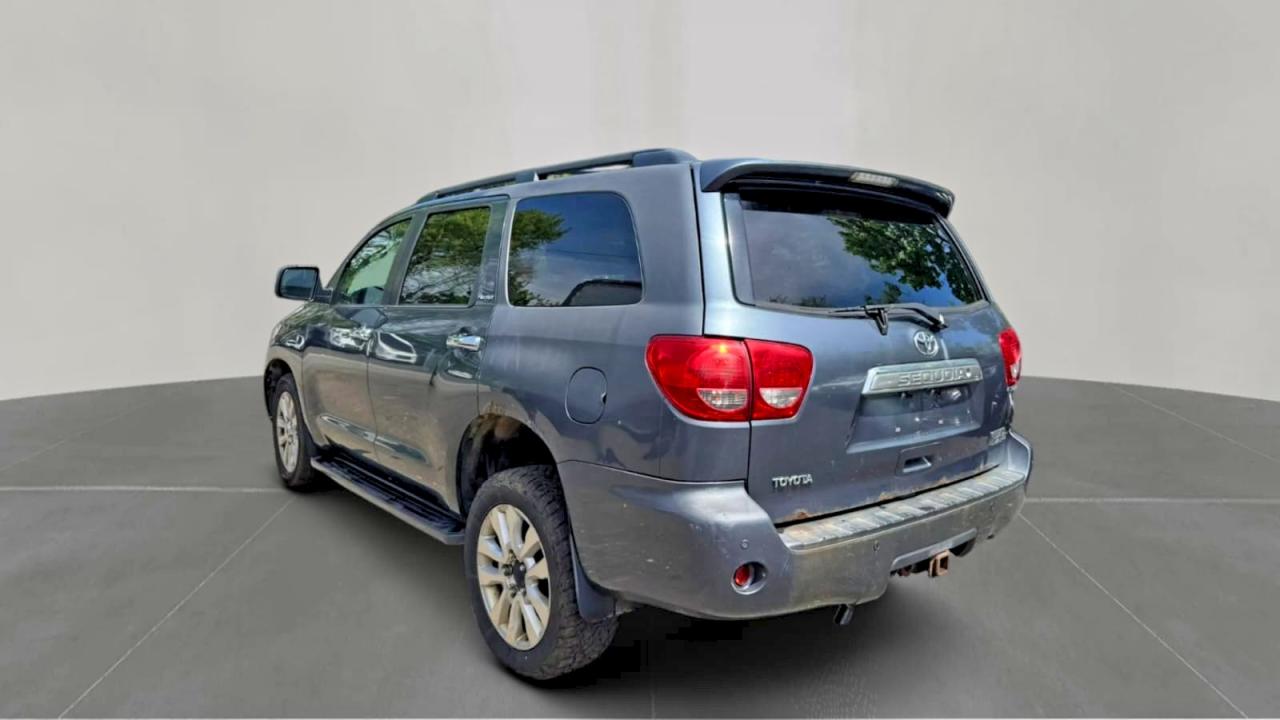 2010 TOYOTA SEQUOIA