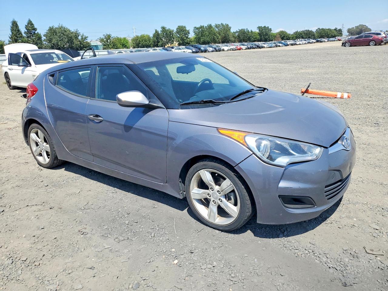 2013 HYUNDAI VELOSTER