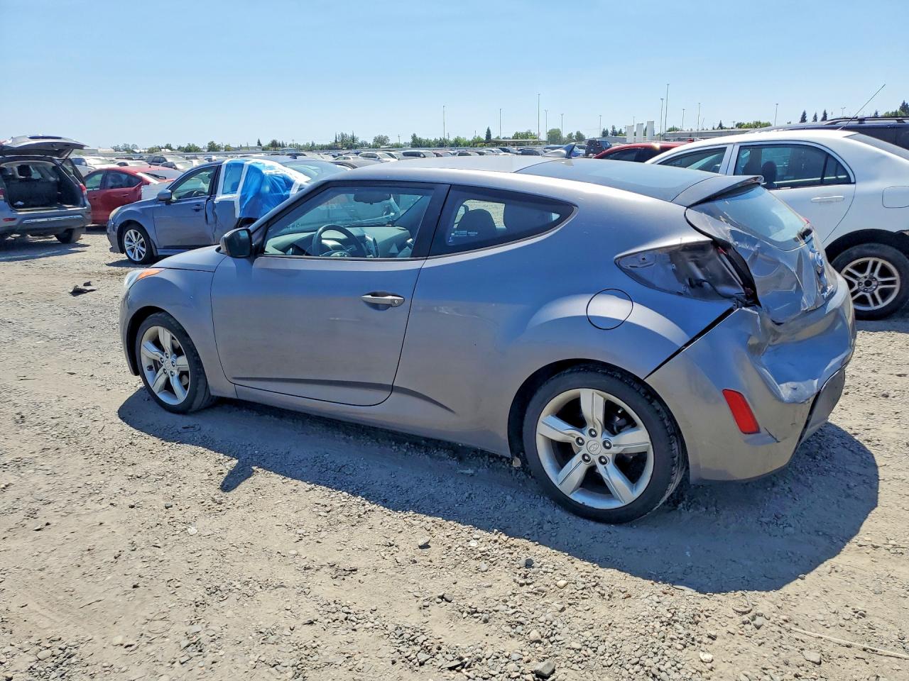 2013 HYUNDAI VELOSTER