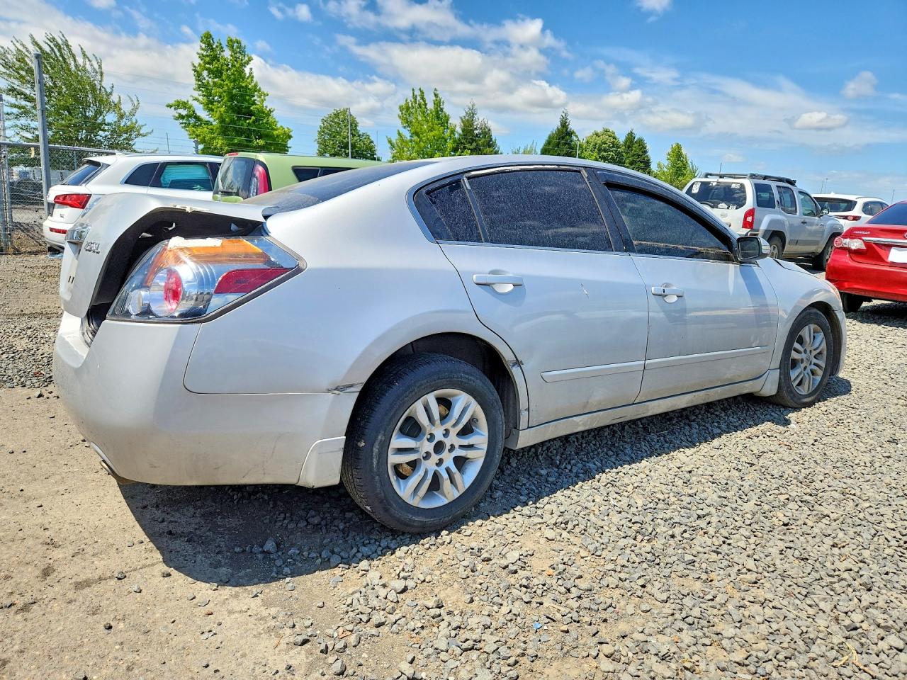 2012 NISSAN ALTIMA