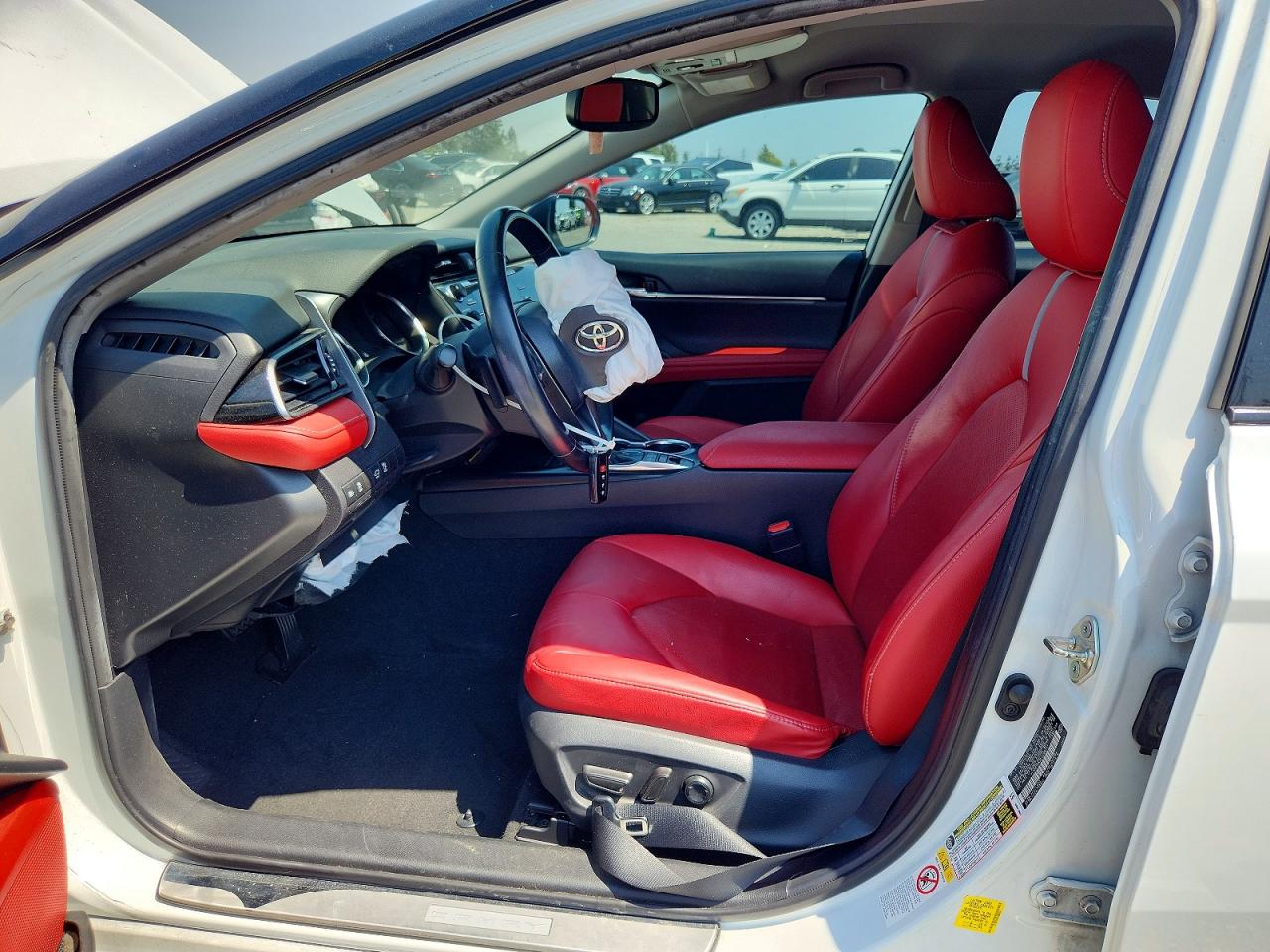 2019 TOYOTA CAMRY