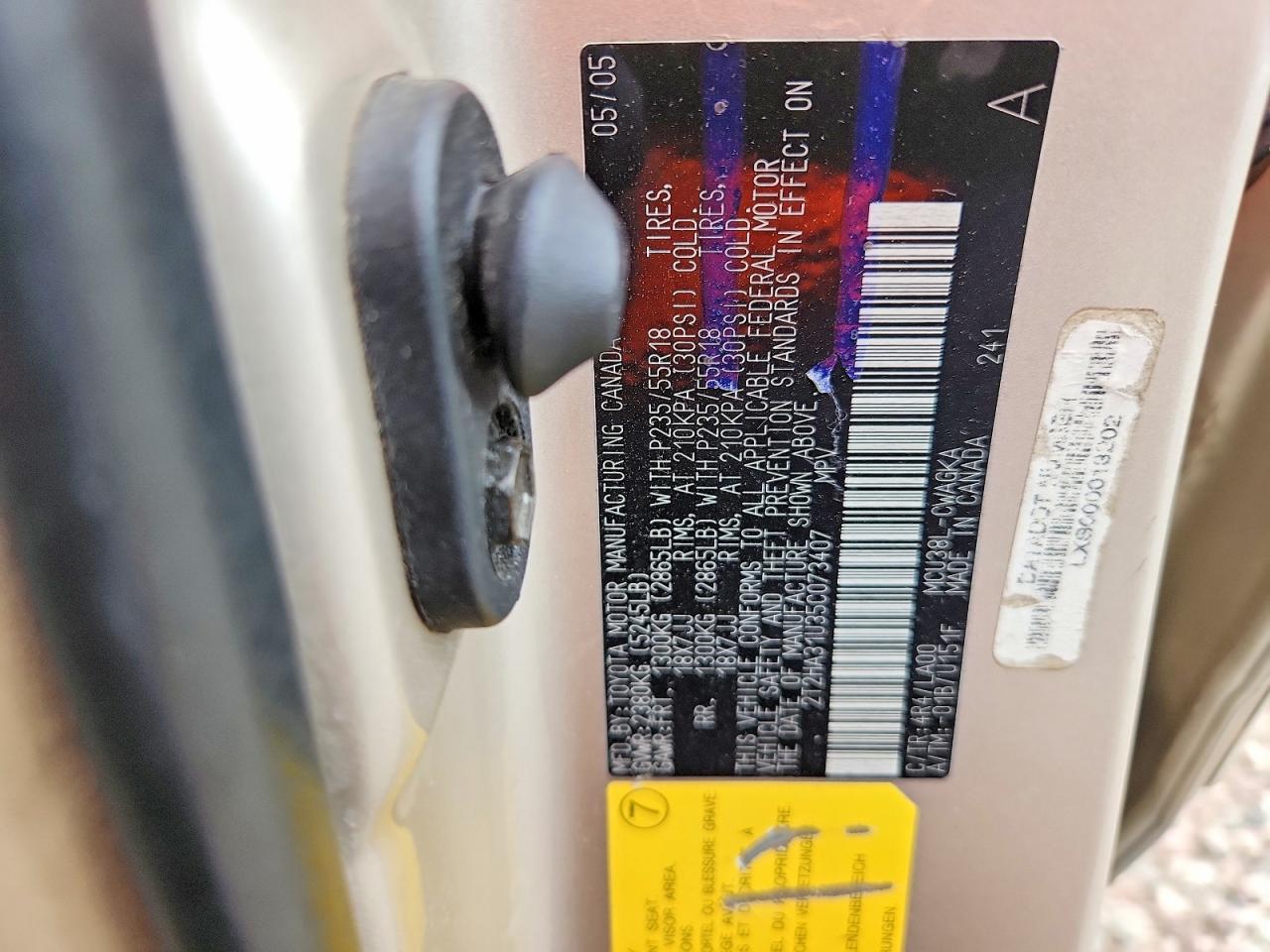 2005 LEXUS RX330