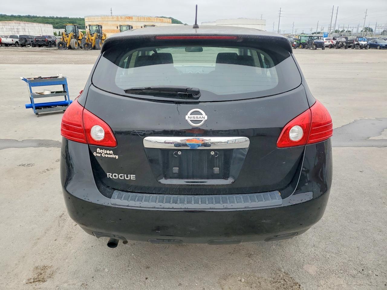 2013 NISSAN ROGUE
