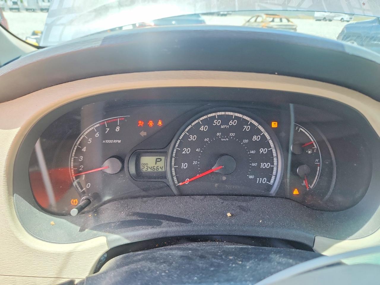 2012 TOYOTA SIENNA
