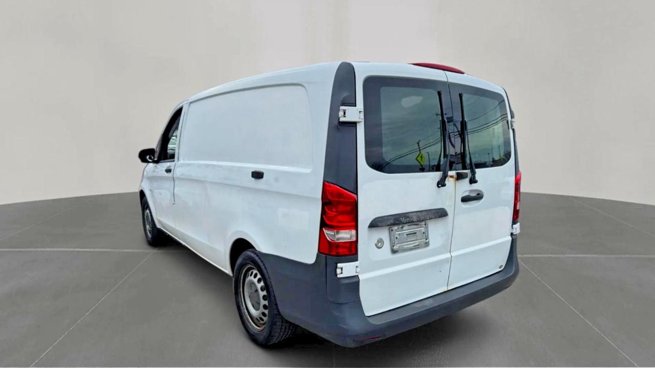 2016 MERCEDES-BENZ METRIS