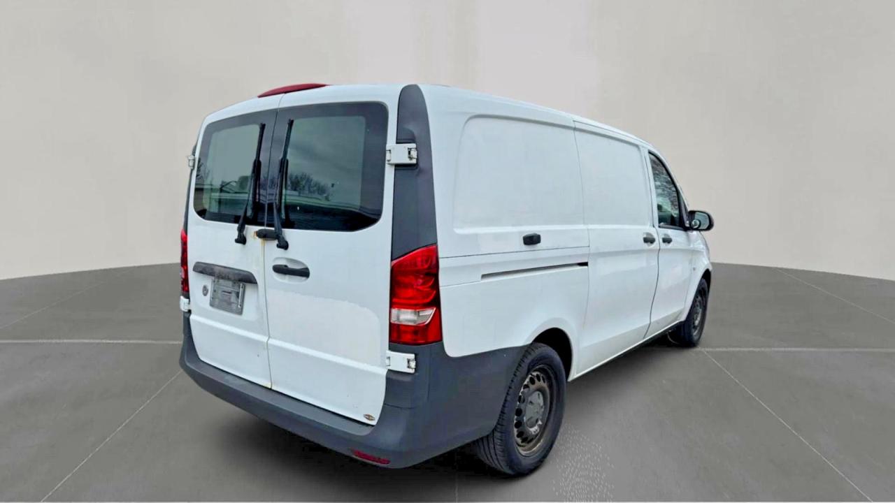 2016 MERCEDES-BENZ METRIS