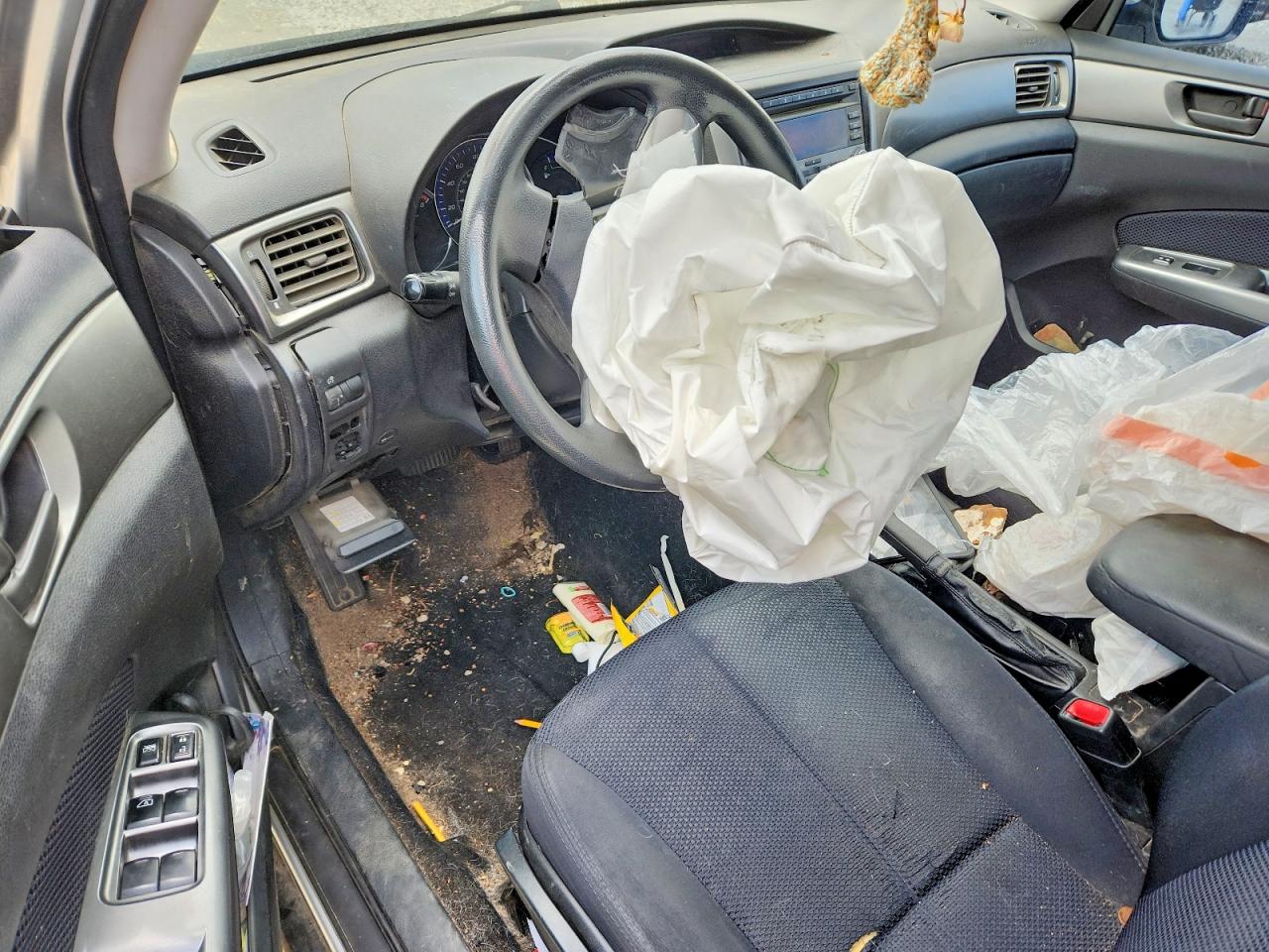 2011 SUBARU FORESTER
