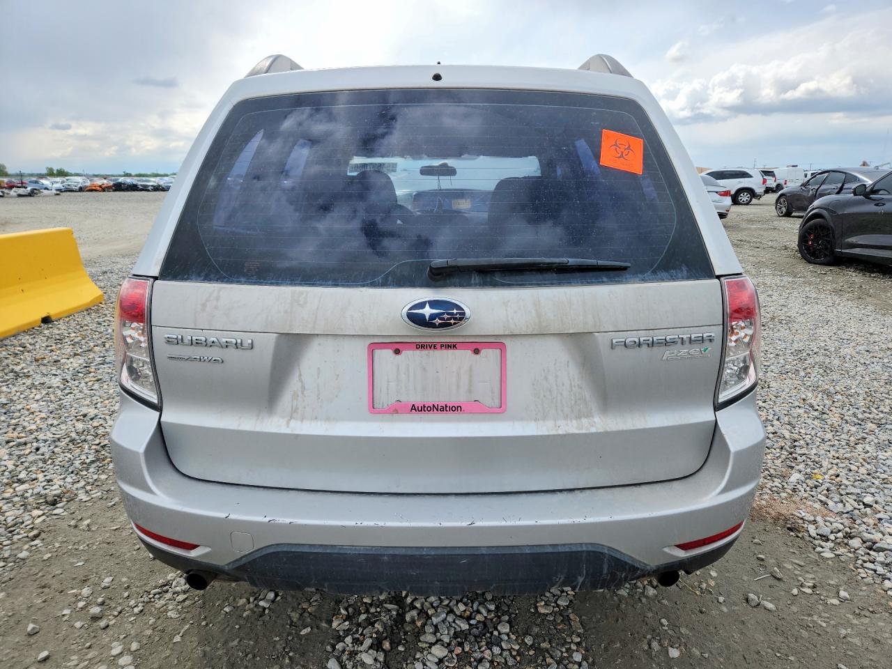 2011 SUBARU FORESTER