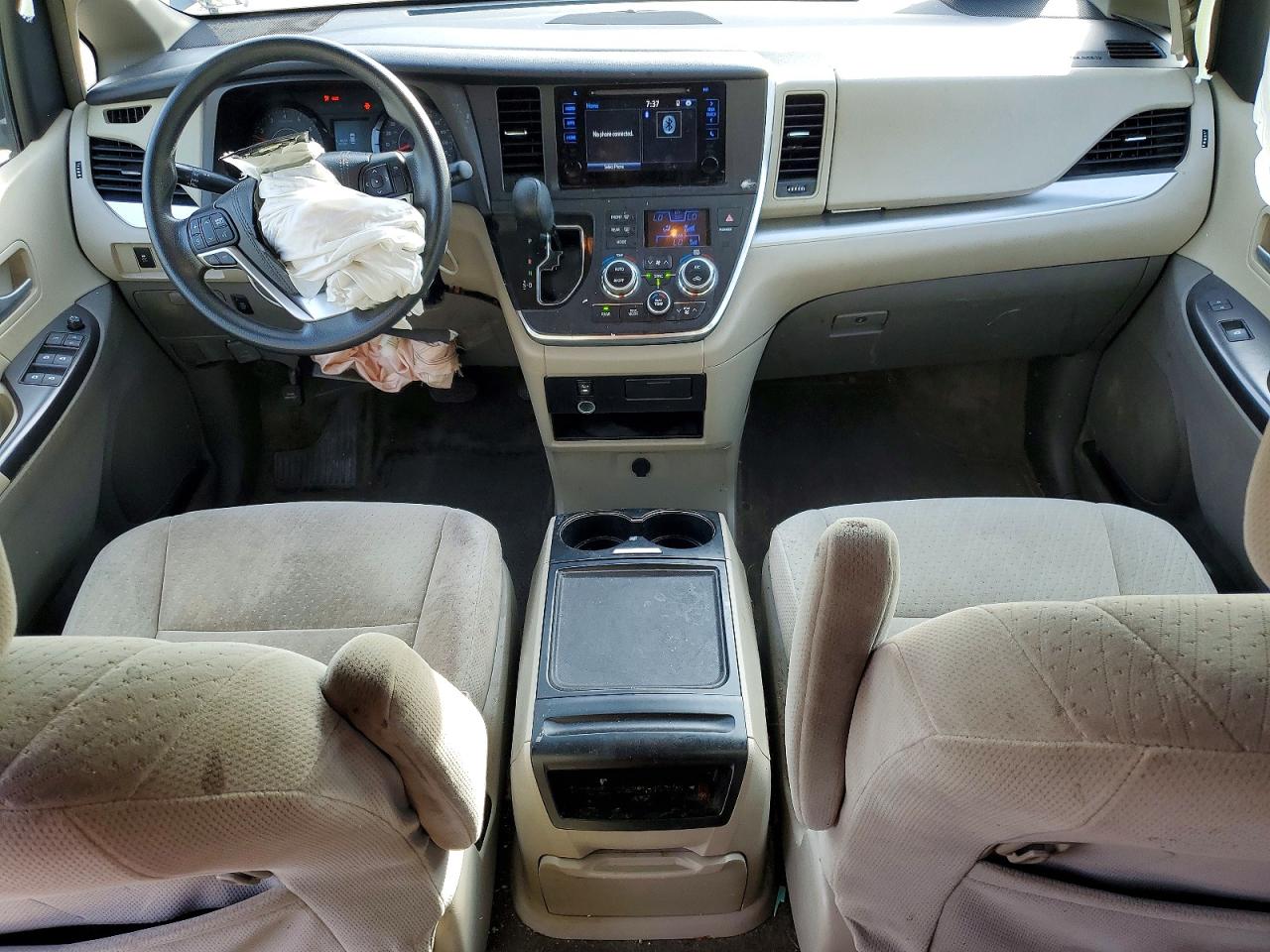 2015 TOYOTA SIENNA