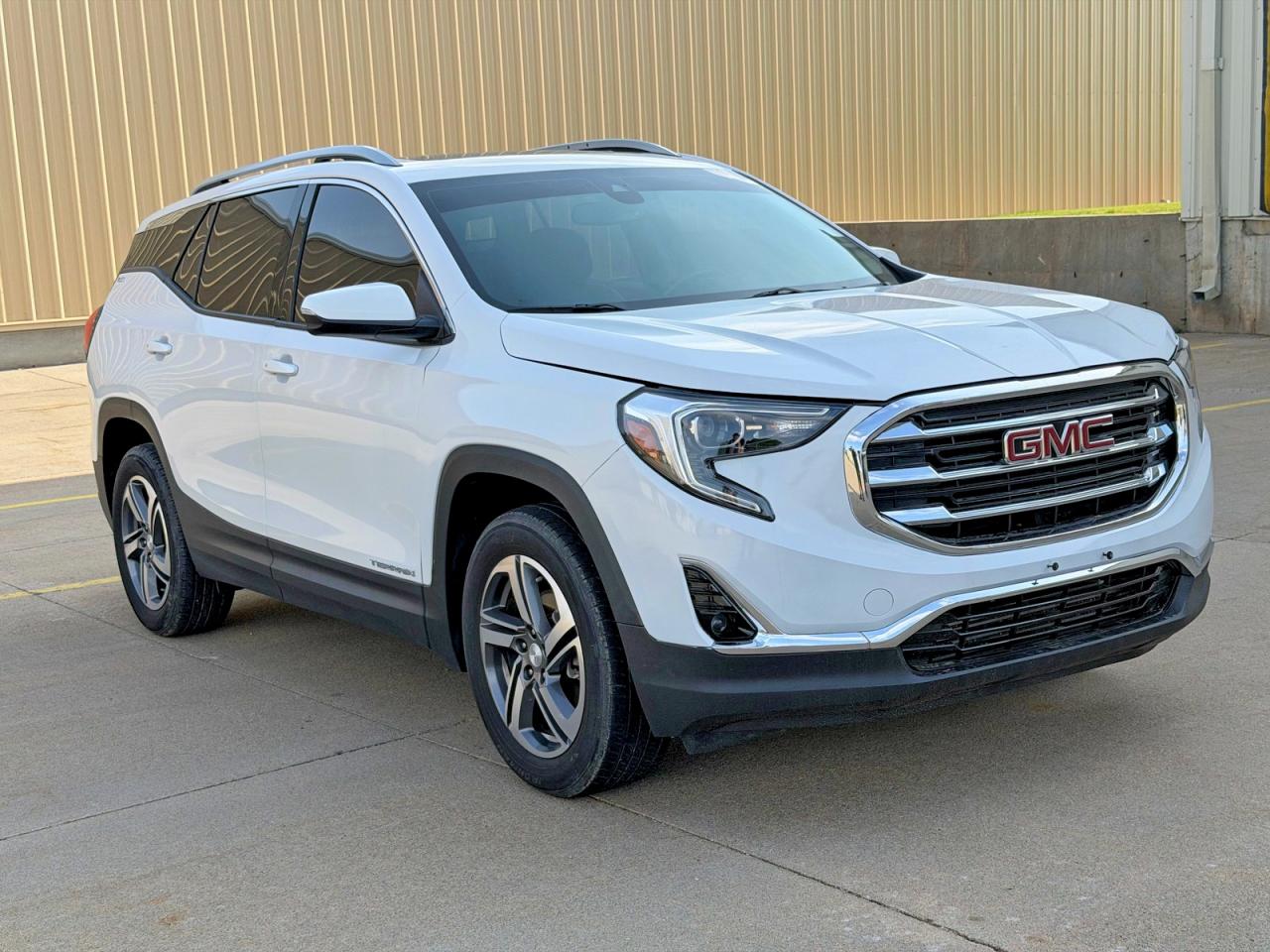 2021 GMC TERRAIN